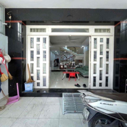 🔥🔥🔥 NHÀ 3 TẦNG 3PN NGAY LÊ  VĂN VIỆT FULL NỘI THẤT