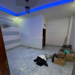 cho thuê nhà 237 pham văn chiêu p14(4x15) 2 lầu , 4pn , 3wc