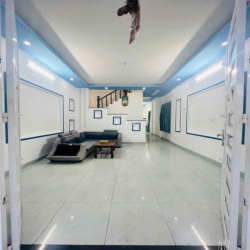 CHO THUÊ NHÀ TRỆT 1 LẦU MỚI - CÓ HẺM HÔNG  - FULL NỘI THẤT - KDC HỒNG