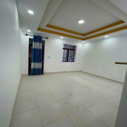NHÀ ĐẸP 5PN SÂN ĐẬU OTO HBC TĐ