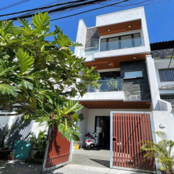 NHÀ 3 TẦNG 3PN NGAY CẦU SÔNG HÀN