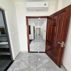 Cho Thuê Nhà 1/ Quang Trung P8