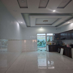 chô thuê nhà mặt tiền đường tl 27 phường an phú đông. giá 17tr/ tháng