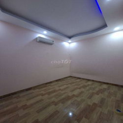 chô thuê nhà mặt tiền đường tl 27 phường an phú đông. giá 17tr/ tháng