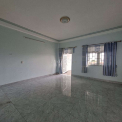 chô thuê nhà mặt tiền đường tl 27 phường an phú đông. giá 17tr/ tháng