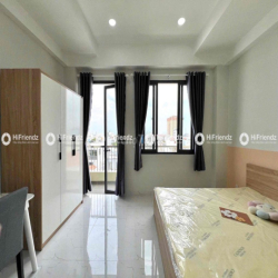 Căn Hộ Ban Công Siêu Thoáng Full Nội,Mới Xây - Ngay Gần Ngã Tư Bốn Xã