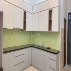 Cho thuê nhà mặt tiền gần Tân Đông Hiệp B