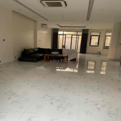 CHO THUÊ BIỆT THỰ 10PN SÁT KDC EVERICH PHÚ MỸ HƯNG, VĂN PHÒNG CÔNG TY