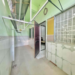 NHÀ CHO THUÊ 1 PN CÓ SÂN SAU RỘNG_NGAY KDC ĐẠI HỌC BÁCH KHOA_GIÁ TỐT