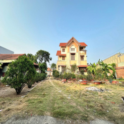 Mặt bằng 2.000m² tại An Phú Đông 9