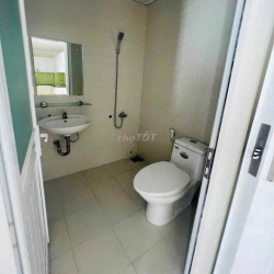 Căn 2 Phòng ngủ có 2 Máy lạnh. Giá thuê chỉ 7 triệu. LH Hương Xem nhà