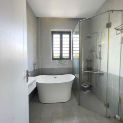 CHO THUÊ BIỆT THỰ SONG LẬP 3 PHÒNG NGỦ 200M2  KHU MỸ GIA