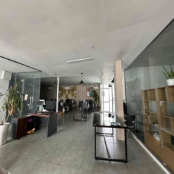 🔥 Cho Thuê MBKD 900m2 MT Cách Mạng Tháng 8 Quận 10!!!