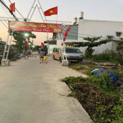 cho thuê đất tx 33 dt 10*45  giá 10tr hd 5 năm