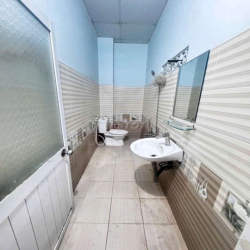 🍀NHÀ RẺ 10x16m đúc 3 tấm Tây Lân....13 frieeuj