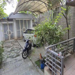 cho thuê nhà sân vườn Âu cơ Tây hồ