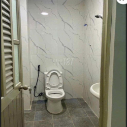 Nhà 4 tầng Mặt tiền Lò Gốm, 4m x 25m, 4PN, 4WC