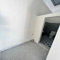 MBKD TÂN PHÚ (4x9M) – CÓ GÁC & PHÒNG NGỦ – CHỈ 9 TRIỆU/THÁNG 🔥