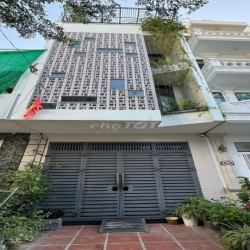 CHO THUÊ NHÀ ĐẸP 4 PHÒNG NGỦ FULL NỘI THẤT KHU VCN PHƯỚC LONG