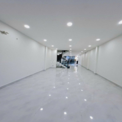 SIÊU PHẨM 2 MT,  441B Lê Văn Sỹ, P.12, Quận 3 -  5 x 18m, DTSD 400m2