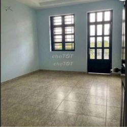 Nhà 4 tầng Mặt tiền Lò Gốm, 4m x 25m, 4PN, 4WC