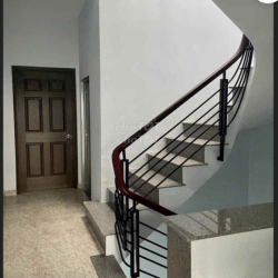 Nhà 4 tầng Mặt tiền Lò Gốm, 4m x 25m, 4PN, 4WC