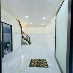 Cho thuê nhà nguyên căn khu xóm đạo Quận 4 nhà mới 42m2 dtsd