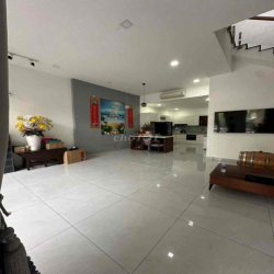 Cho thuê nhà Thương Mại Dịch Vụ Phú Mỹ 3PN-3WC Full Nội Thất