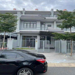 Cho thuê nhà Thương Mại Dịch Vụ Phú Mỹ 3PN-3WC Full Nội Thất