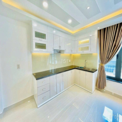 Cho thuê gấp nhà MT 242A Nguyễn Thái Bình, Phường 12, Q.Tân Bình. 