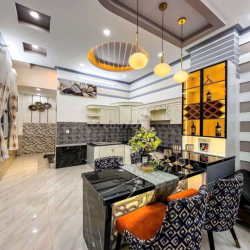 NHÀ TRỆT LẦU - HẺM 553 ĐƯỜNG 30/4