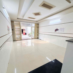 Nhà trệt lầu KdC 91B