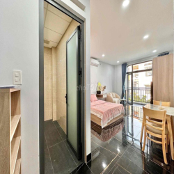 CĂN HỘ CAO CẤP MỚI 100% FULL NỘI THẤT MÁY GIẶC RIÊNG NGAY ĐH VĂN HIẾN