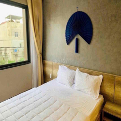 Cho Thuê Căn Hộ 40m2 Tách Bếp Ban Công Gần Công Viên Lê Văn Tám