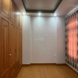 cho thuê nhà gần bến xe Tân Đông Hiệp, visip 1