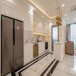 Tôi cần cho thuê 3PN Vinhome Golden River BASON Q1 - Nội thất cao cấp