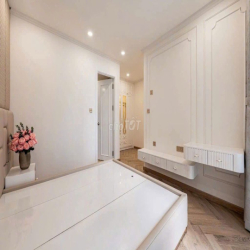 Tôi cần cho thuê 3PN Vinhome Golden River BASON Q1 - Nội thất cao cấp