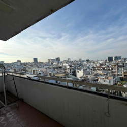 Cho thuê gấp chung cư trung tâm Phan Xích Long