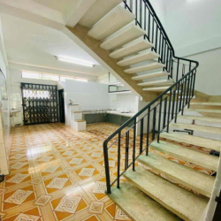NHÀ MẶT TIỀN MỸ THO