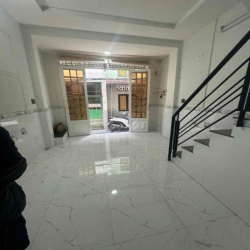 nhà mới sơn sửa hẻm 2m, nguyễn ngọc nhựt, cho thuê