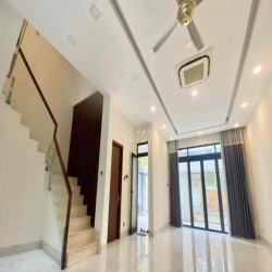 CHO THUÊ BIỆT THỰ PHỐ 8PN KDC EVERICH