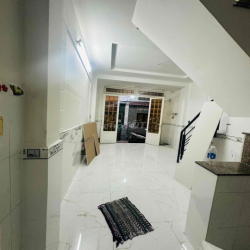 nhà mới sơn sửa hẻm 2m, nguyễn ngọc nhựt, cho thuê