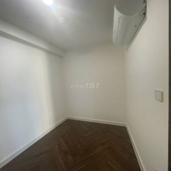 SUNSHINE DIAMOND CHO THUÊ 2PN+ 1kho 135m2 NTCB 14 triệu free pql