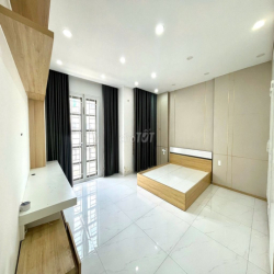 Cho thuê nhà nguyên căn Cityland hầm trệt 3 lầu giá 40tr BAO THUẾ