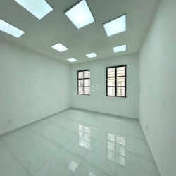 Cho thuê nhà nguyên căn Cityland hầm trệt 3 lầu giá 40tr BAO THUẾ