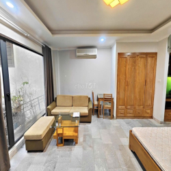 Trống sẵn Studio 40m2 full đồ , ban công thoáng, BA ĐÌNH