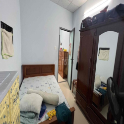 cho thuê nhà hẻm 4m Cmt8 (3.5x12m) 2 tầng, 2PN2Wc