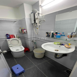 cho thuê nhà hẻm 4m Cmt8 (3.5x12m) 2 tầng, 2PN2Wc