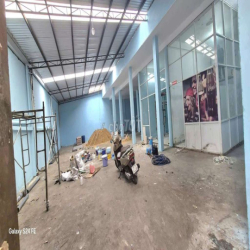 CHO THUÊ KHO XƯỞNG 16X19M, LỬNG, VĂN PHÒNG, TẢI 8TẤN, ĐIỆN 3PHA,GIÁ 30