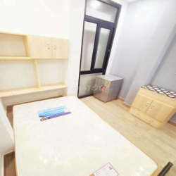 Cho thuê 2PN+1WC, máy giặt riêng. Đầy đủ nội thất